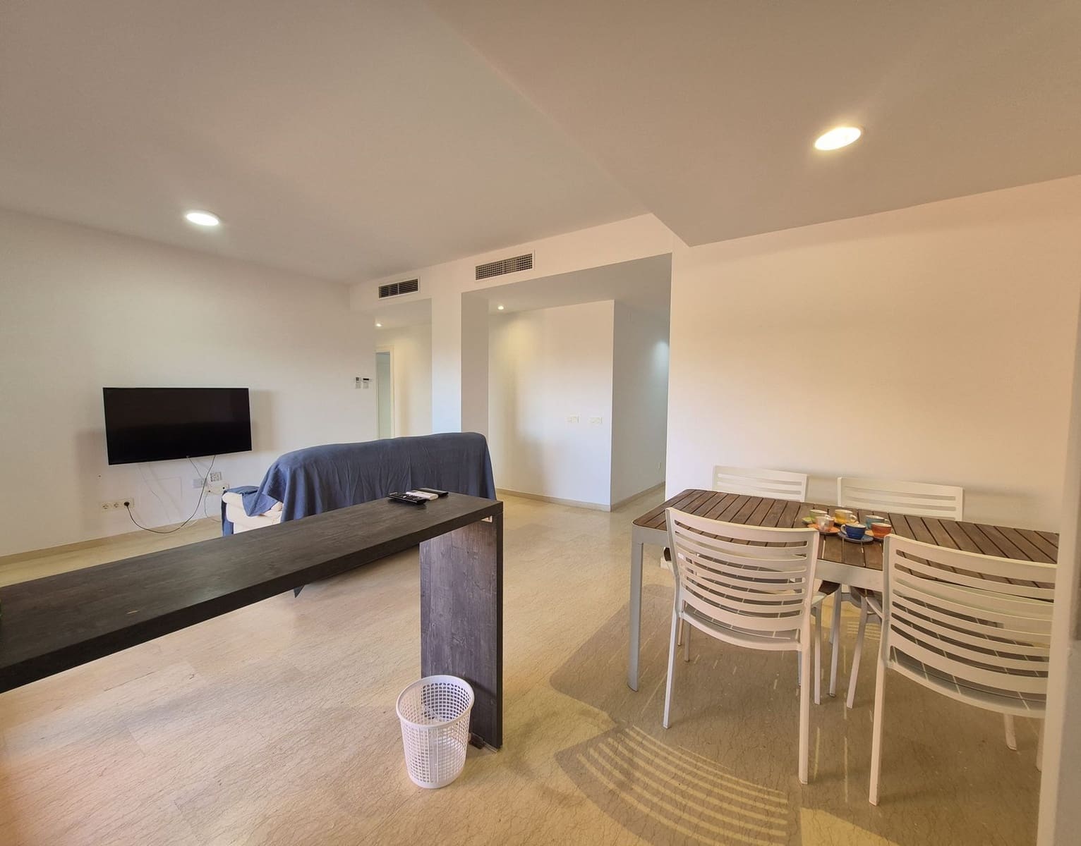 2 makuuhuone Kattohuoneisto myytävänä paikassa La Duquesa / Puerto de la Duquesa - 375 000 € (Ref: 9864934)
