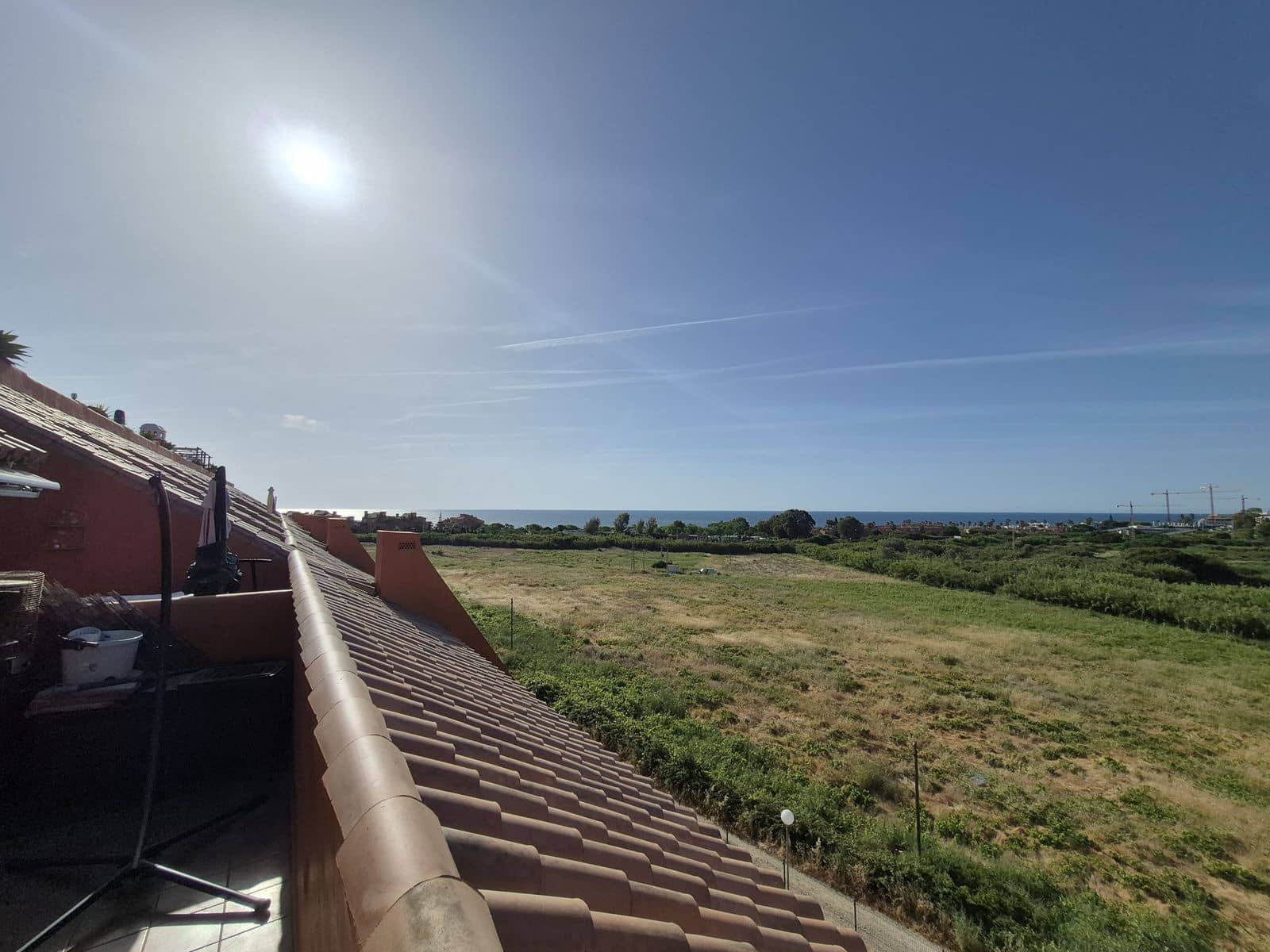 2 makuuhuone Kattohuoneisto myytävänä paikassa La Duquesa / Puerto de la Duquesa - 375 000 € (Ref: 9864934)