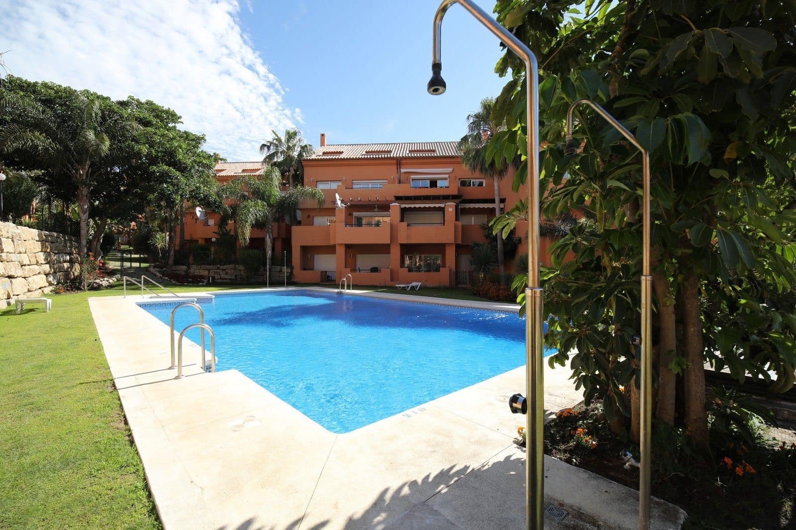 3 slaapkamer Penthouse te koop in Estepona - € 670.000 (Ref: 9864935)