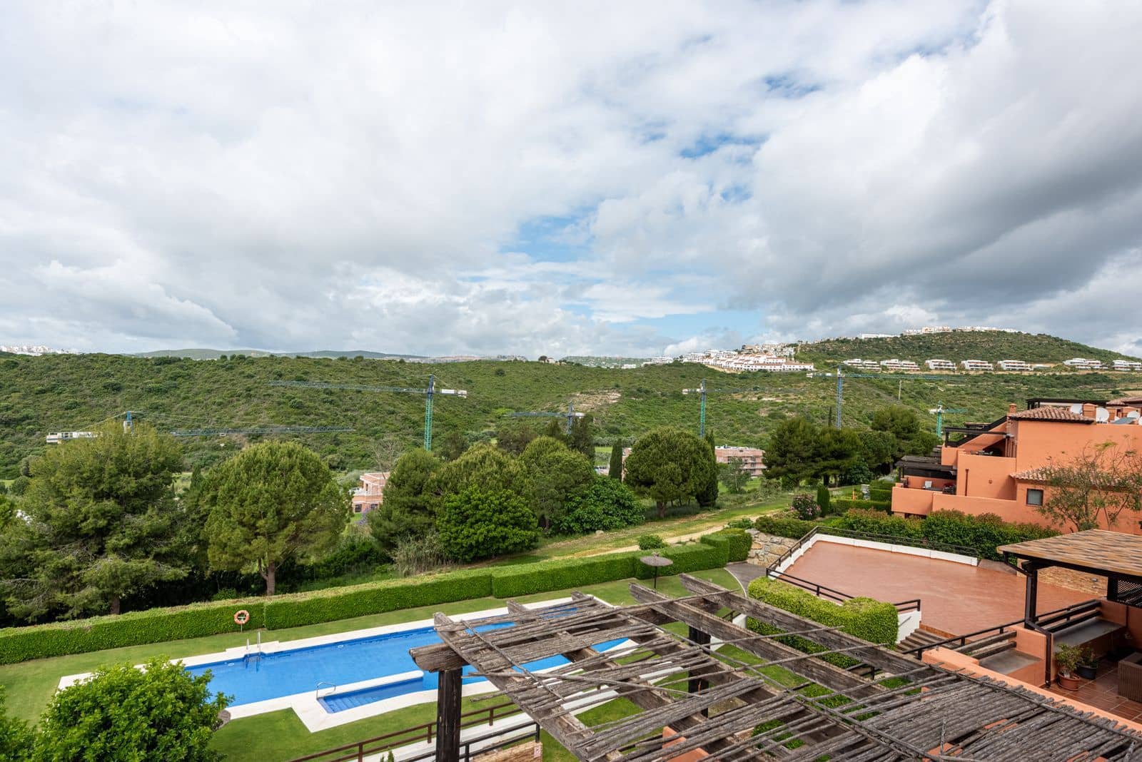 2 sovrum Takvåning till salu i Casares - 549 000 € (Ref: 9864939)