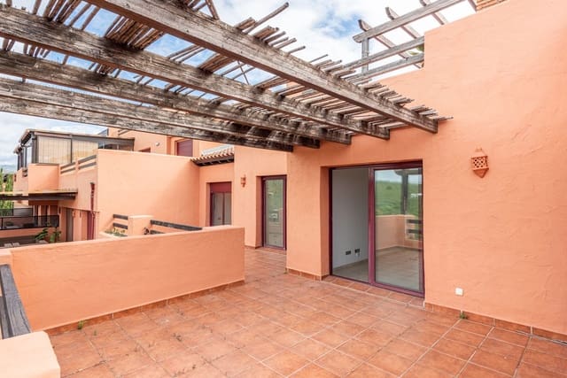 2 sovrum Takvåning till salu i Casares - 549 000 € (Ref: 9864939)