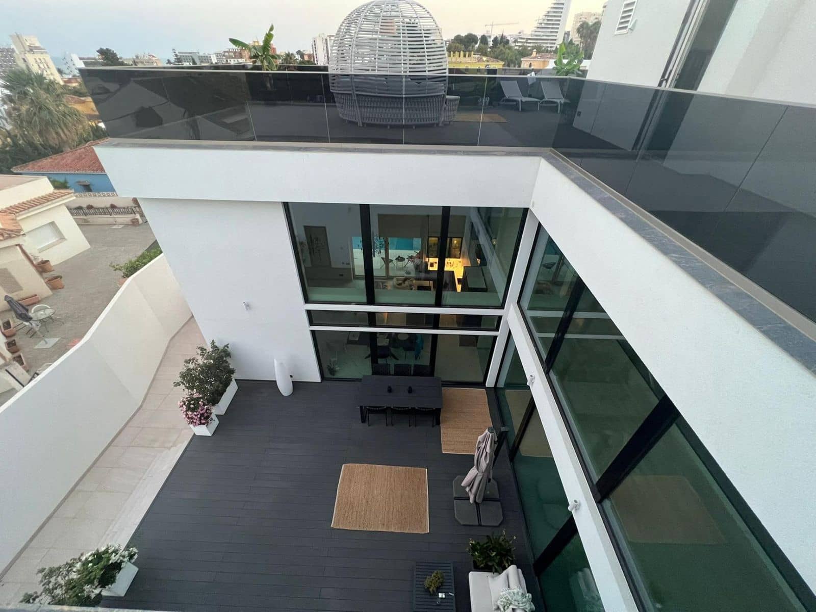 5 soverom Villa til salgs i Benalmadena Costa - € 1 950 000 (Ref: 9878270)