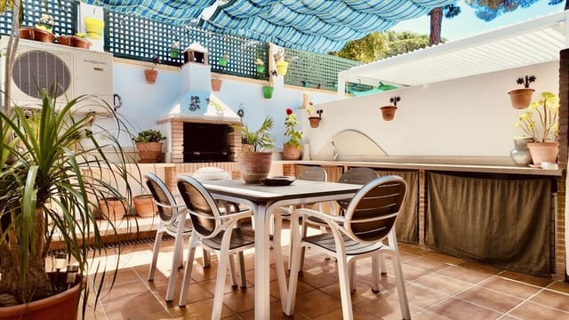 3 makuuhuone Omakotitalo myytävänä paikassa Elviria, Marbella - 469 000 € (Ref: 9878271)