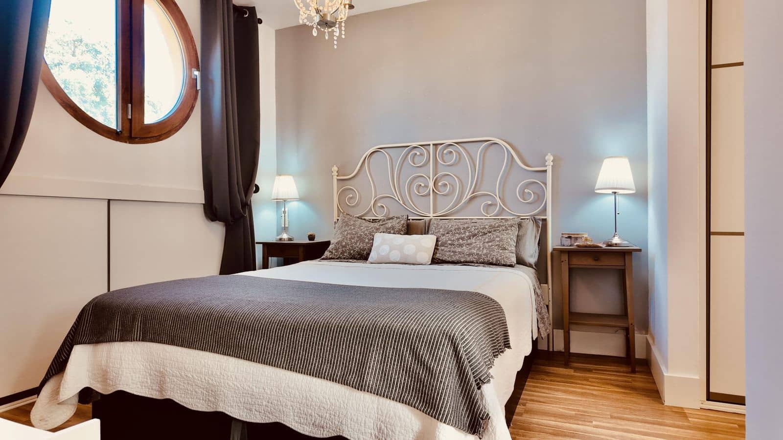 3 makuuhuone Omakotitalo myytävänä paikassa Elviria - 469 000 € (Ref: 9878271)