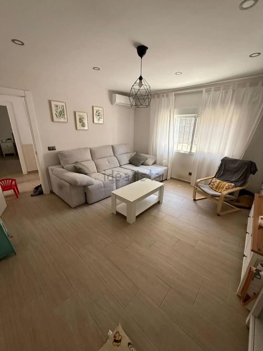 3 soverom Villa til salgs i Malaga by - € 585 000 (Ref: 9878275)