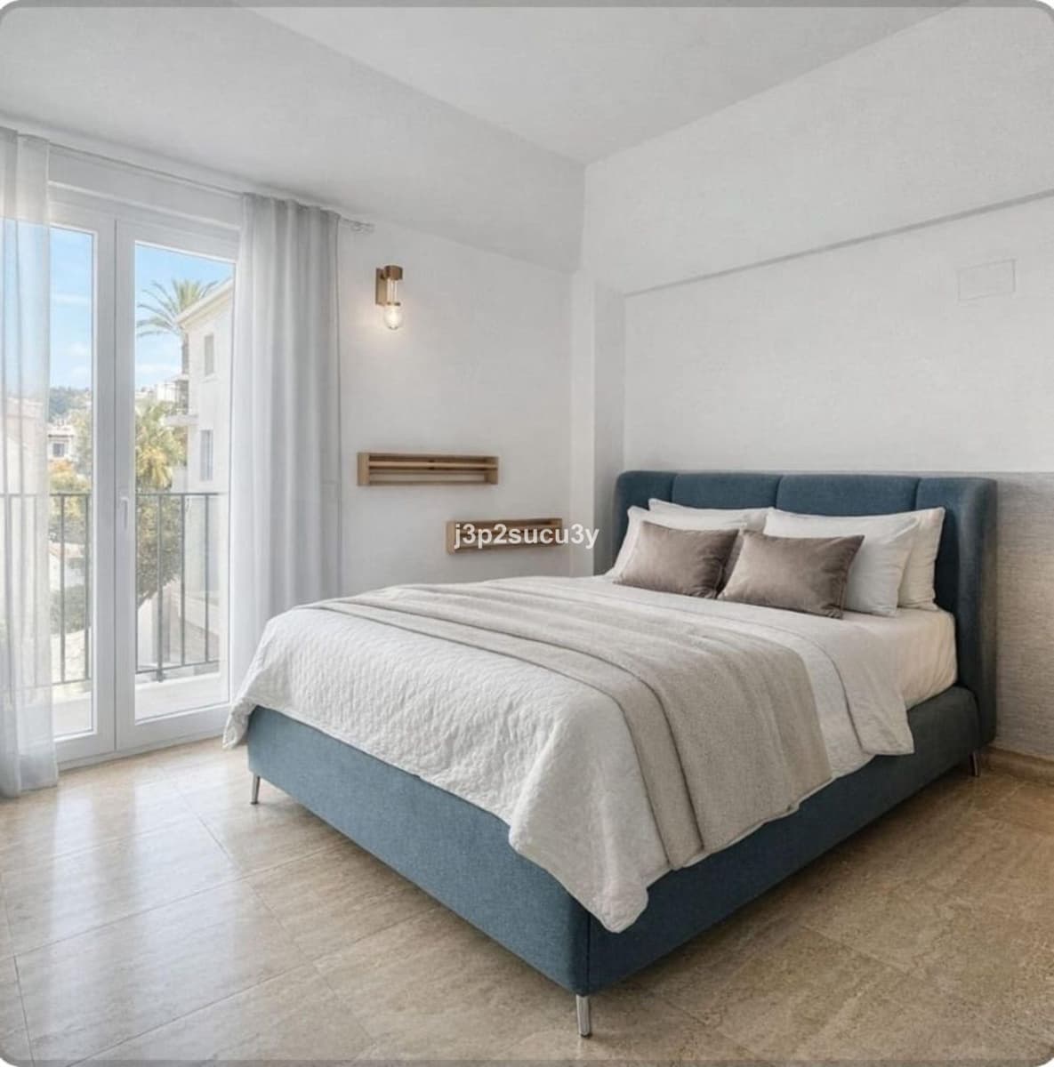 4 slaapkamer Villa te koop in New Golden Mile - € 950.000 (Ref: 9878276)