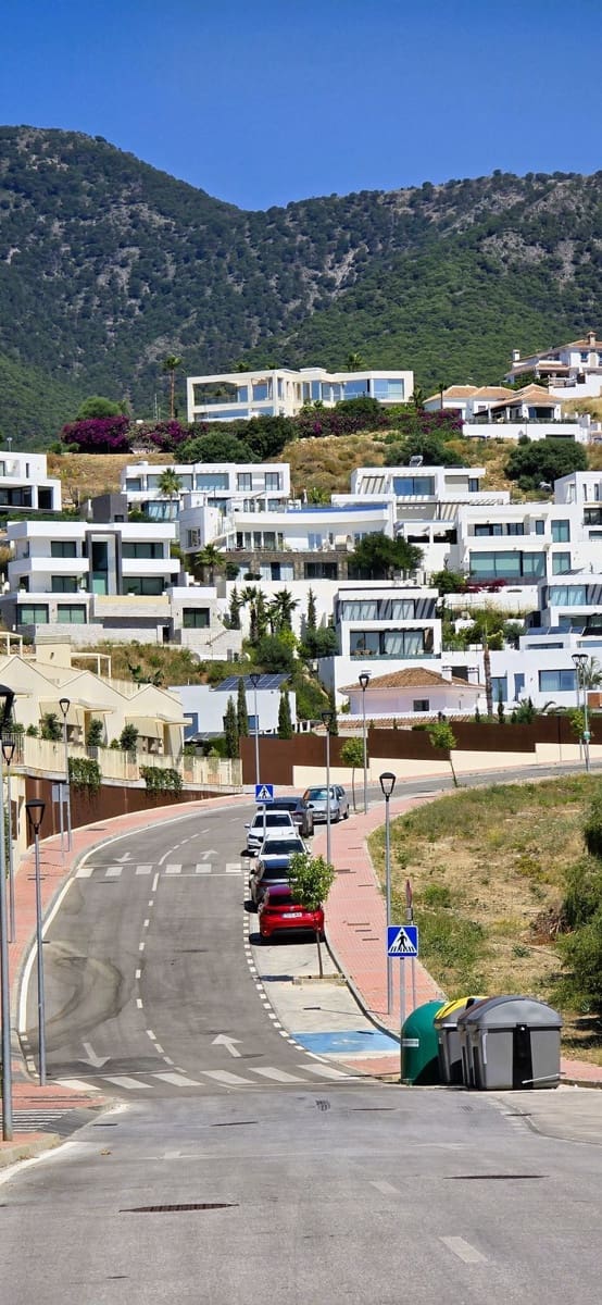 3 camera da letto Villetta Bifamiliare in vendita in Mijas Costa - 799.000 € (Rif: 9878277)