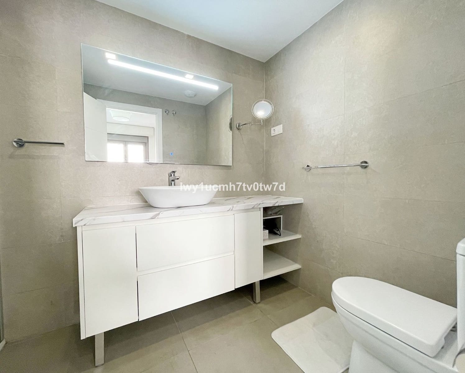 3 bedroom Apartment for sale in Arroyo de la Miel - € 629,000 (Ref: 9878278)