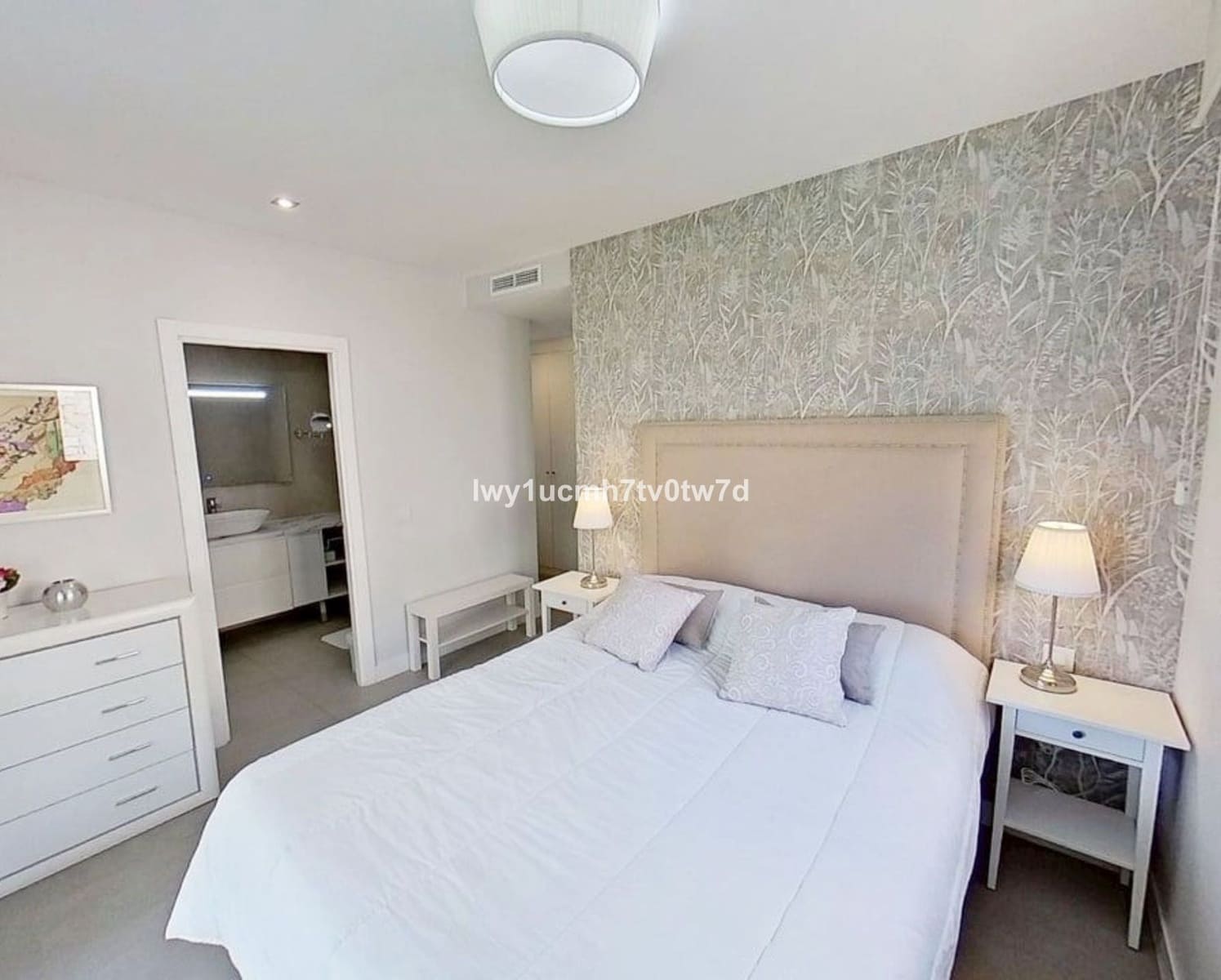 3 bedroom Apartment for sale in Arroyo de la Miel - € 629,000 (Ref: 9878278)