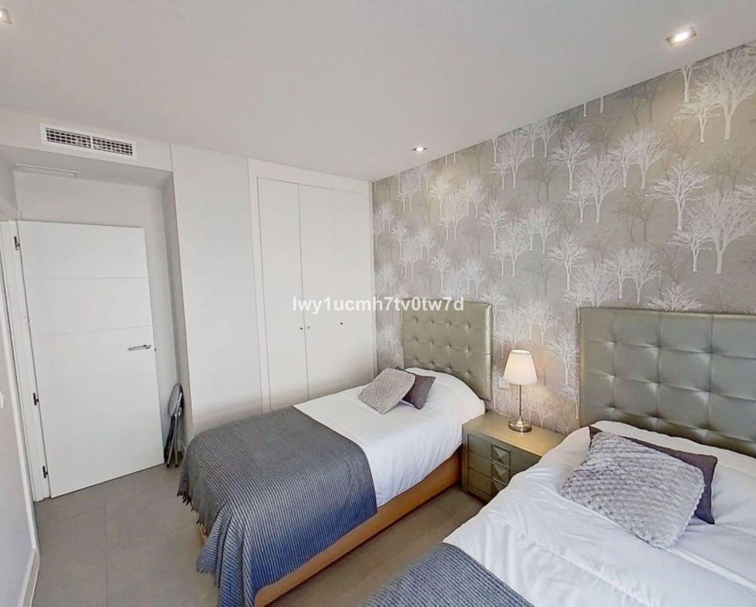 3 bedroom Apartment for sale in Arroyo de la Miel - € 629,000 (Ref: 9878278)