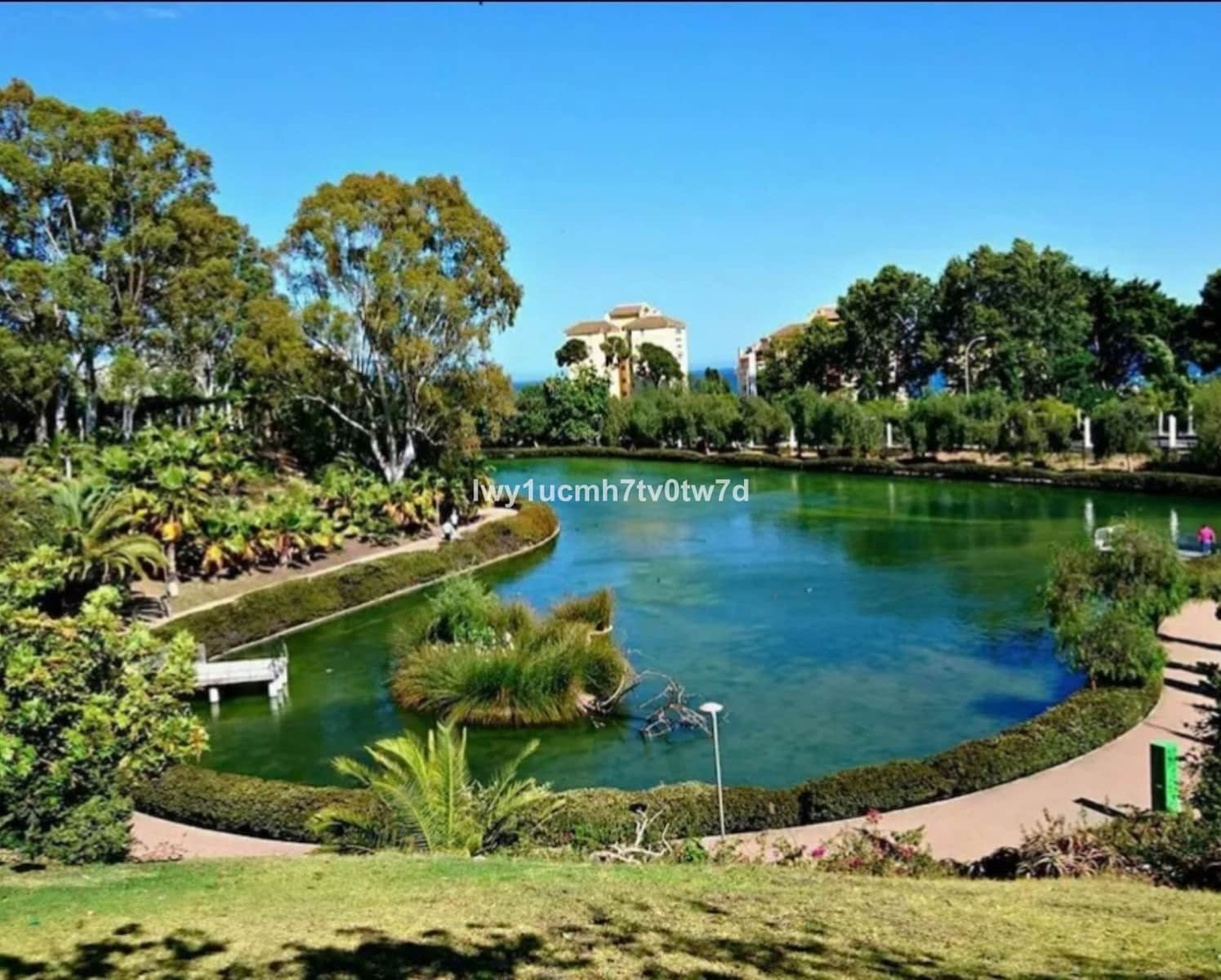 3 bedroom Apartment for sale in Arroyo de la Miel - € 629,000 (Ref: 9878278)