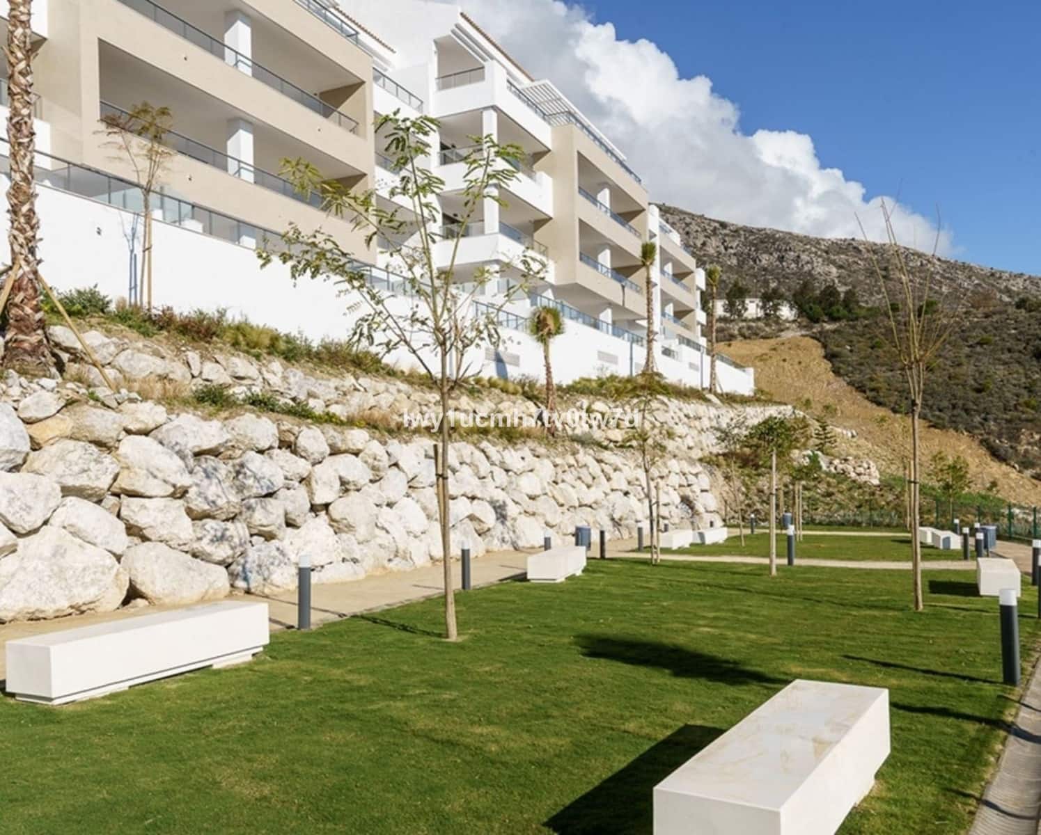 3 bedroom Apartment for sale in Arroyo de la Miel - € 629,000 (Ref: 9878278)