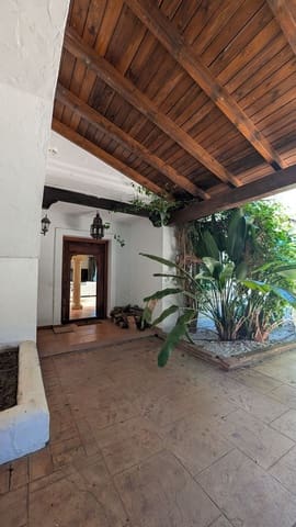 6 chambre Villa/Maison à vendre à Sotogrande, San Roque - 1 680 000 € (Ref: 9878279)
