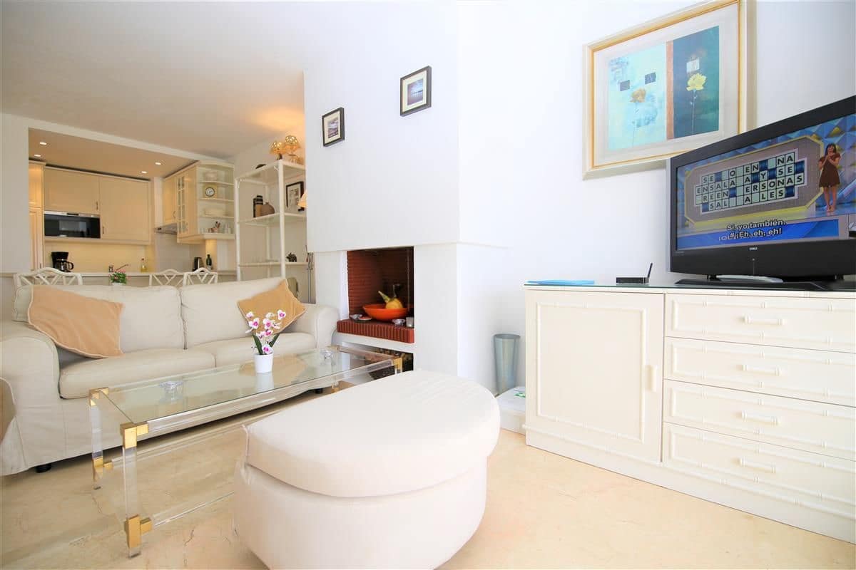 2 sypialnia Penthouse na sprzedaż w Estepona - 695 000 € (Ref: 9878283)