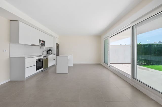 2 Zimmer Apartment zu verkaufen in Estepona - 470.000 € (Ref: 9878284)