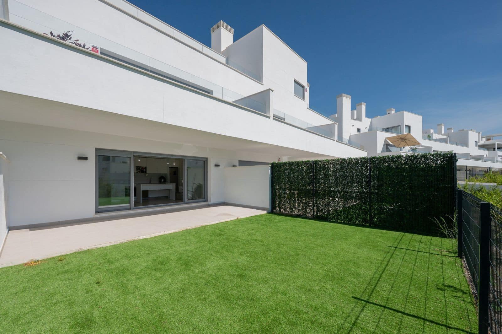 2 Zimmer Apartment zu verkaufen in Estepona - 470.000 € (Ref: 9878284)