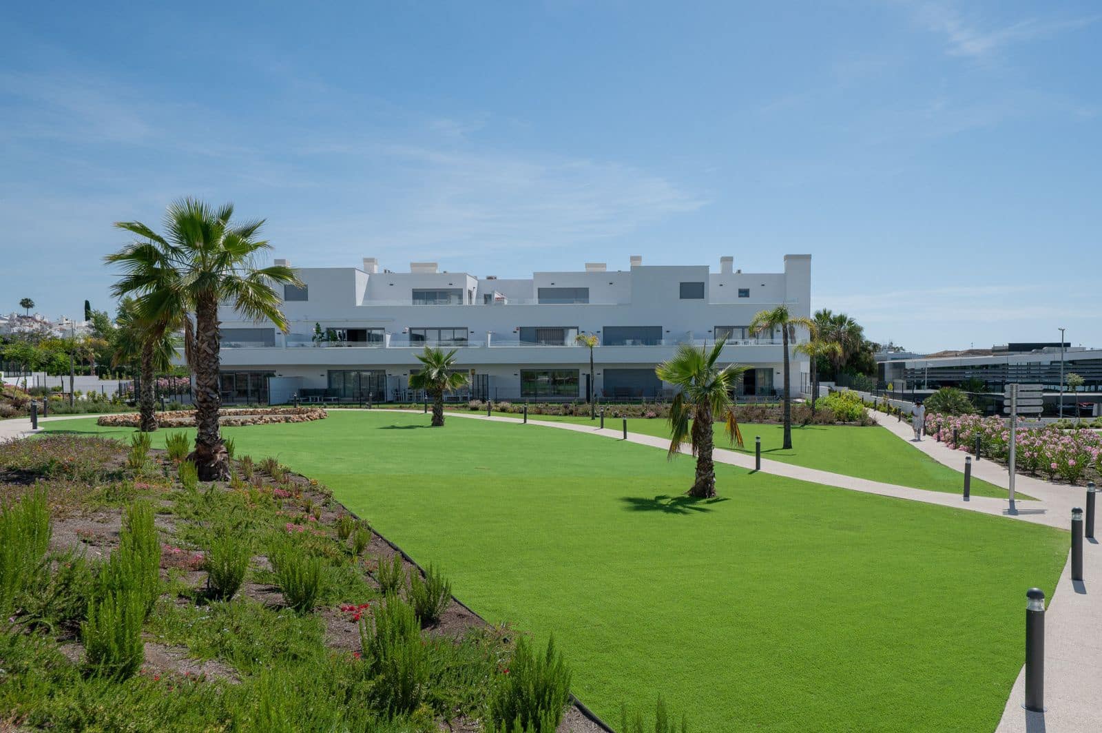 2 Zimmer Apartment zu verkaufen in Estepona - 470.000 € (Ref: 9878284)