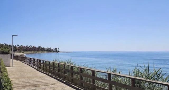 3 soveværelse Byhus til salg i Guadalmansa, Estepona - € 1.500.000 (Ref: 9878286)