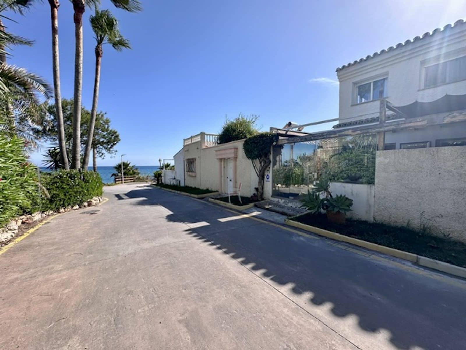 3 slaapkamer Huis te koop in Guadalmansa - € 1.500.000 (Ref: 9878286)