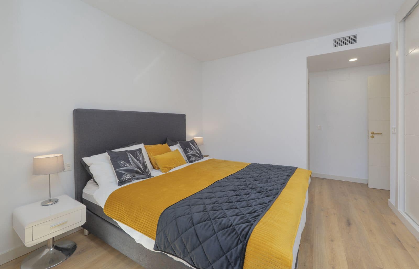 3 quarto Apartamento para venda em Arroyo de la Miel - 436 000 € (Ref: 9878287)
