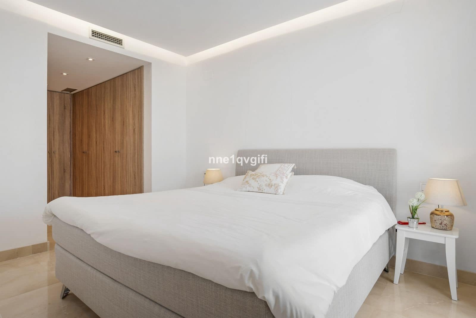 3 soveværelse Lejlighed til salg i Benahavis - € 695.000 (Ref: 9878290)
