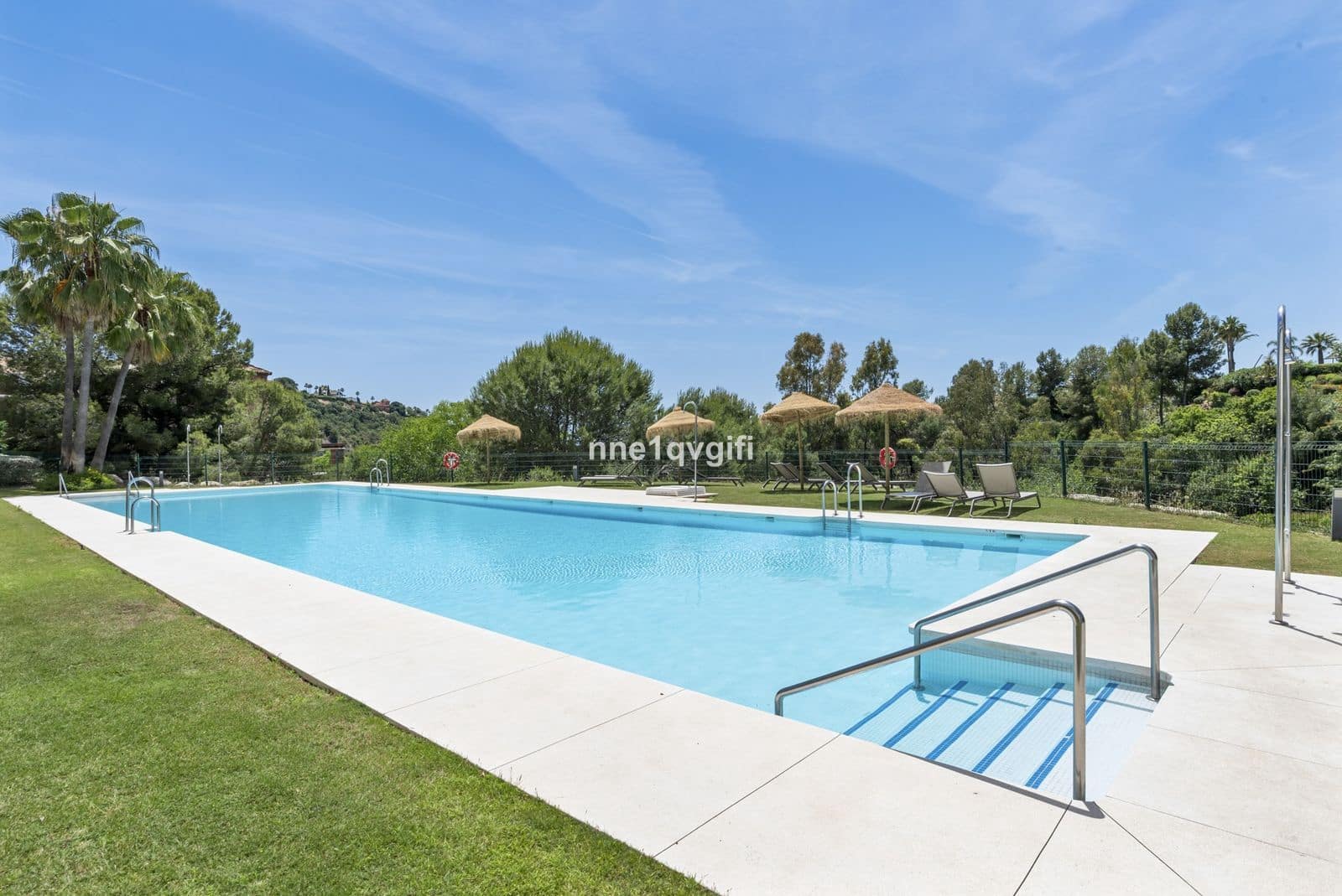 3 soveværelse Lejlighed til salg i Benahavis - € 695.000 (Ref: 9878290)
