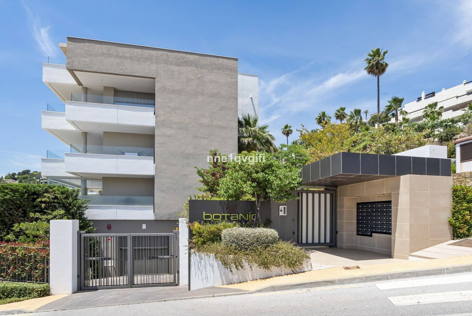 3 soveværelse Lejlighed til salg i Benahavis - € 695.000 (Ref: 9878290)