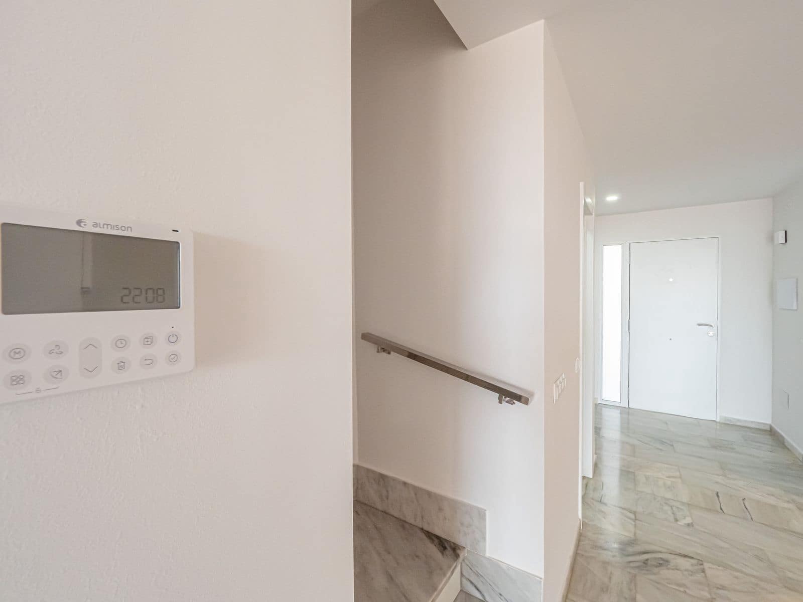 4 Zimmer Haus zu verkaufen in Calahonda - 595.000 € (Ref: 9878298)