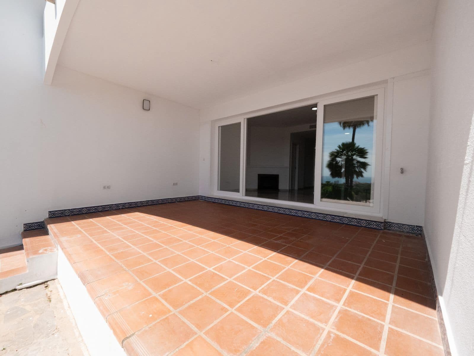 4 Zimmer Haus zu verkaufen in Calahonda - 595.000 € (Ref: 9878298)