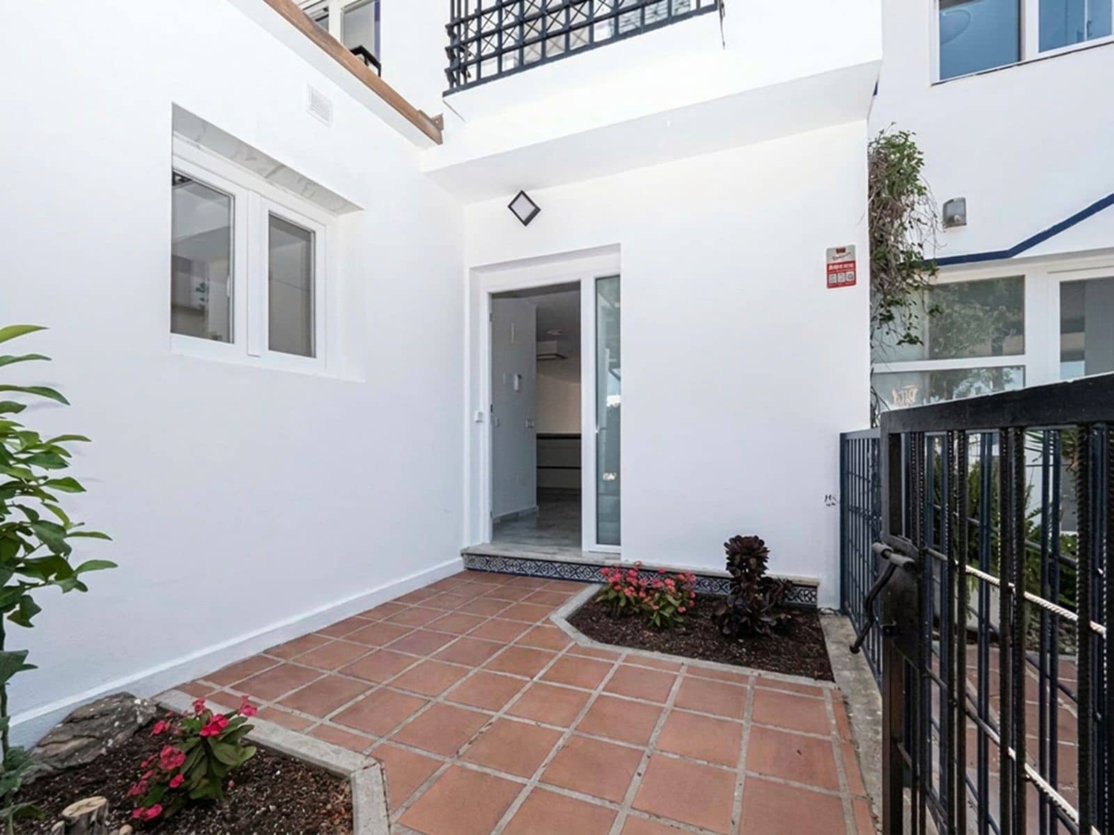 4 Zimmer Haus zu verkaufen in Calahonda - 595.000 € (Ref: 9878298)