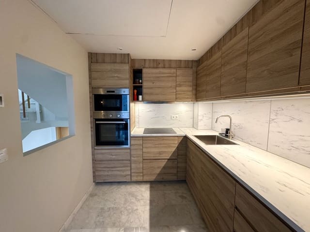 Casa de 3 habitaciones en Riviera del Sol, Mijas en venta - 650.000 € (Ref: 9878302)
