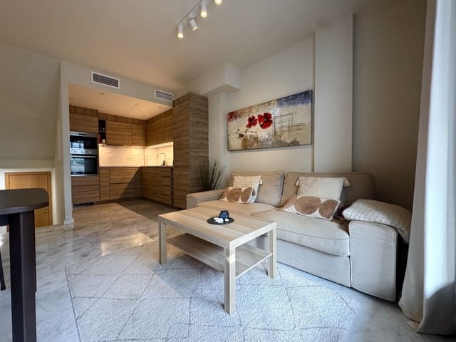 Casa de 3 habitaciones en Riviera del Sol, Mijas en venta - 650.000 € (Ref: 9878302)