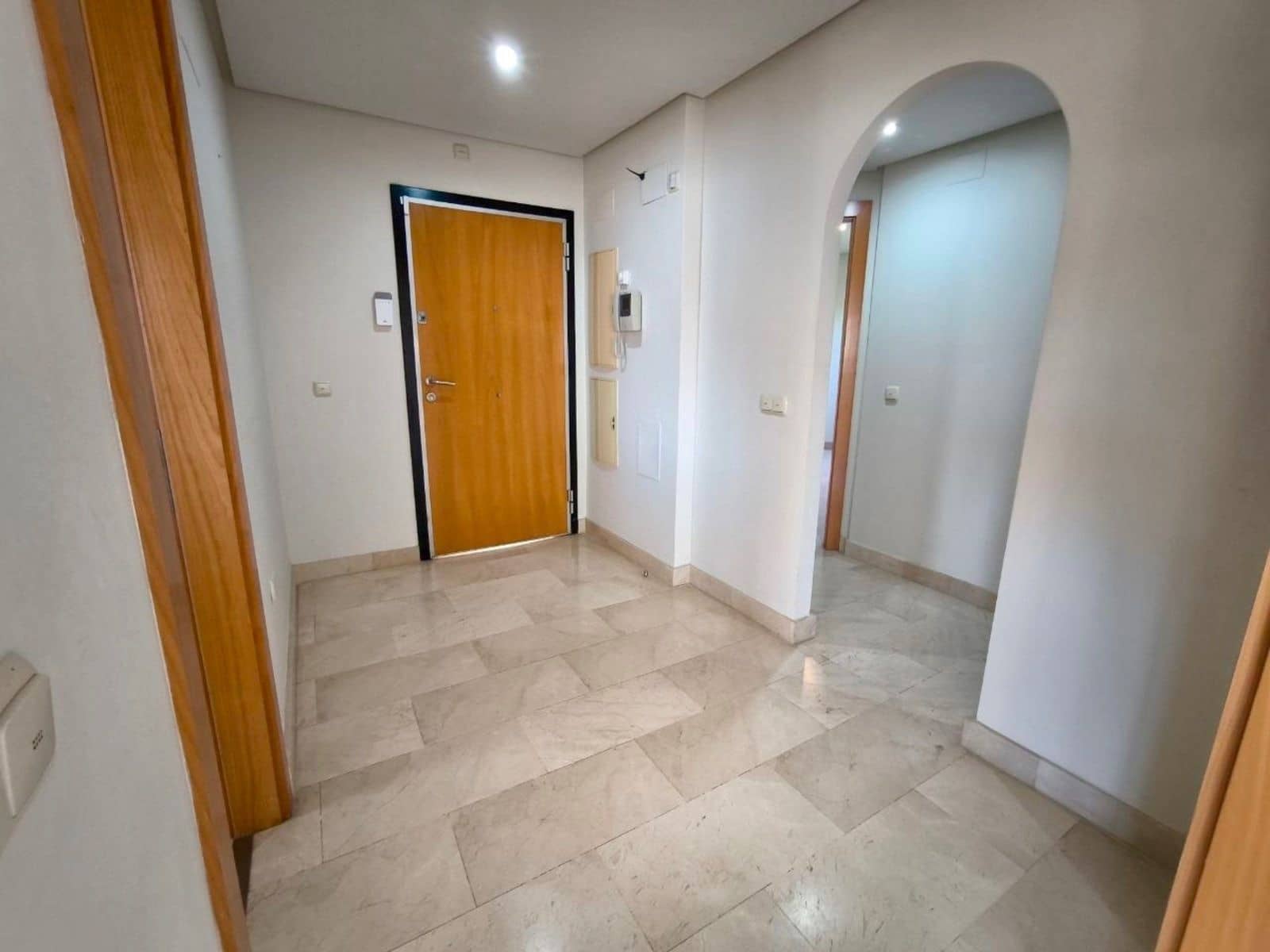 2 slaapkamer Penthouse te koop in Puerto Banus - € 719.000 (Ref: 9878305)