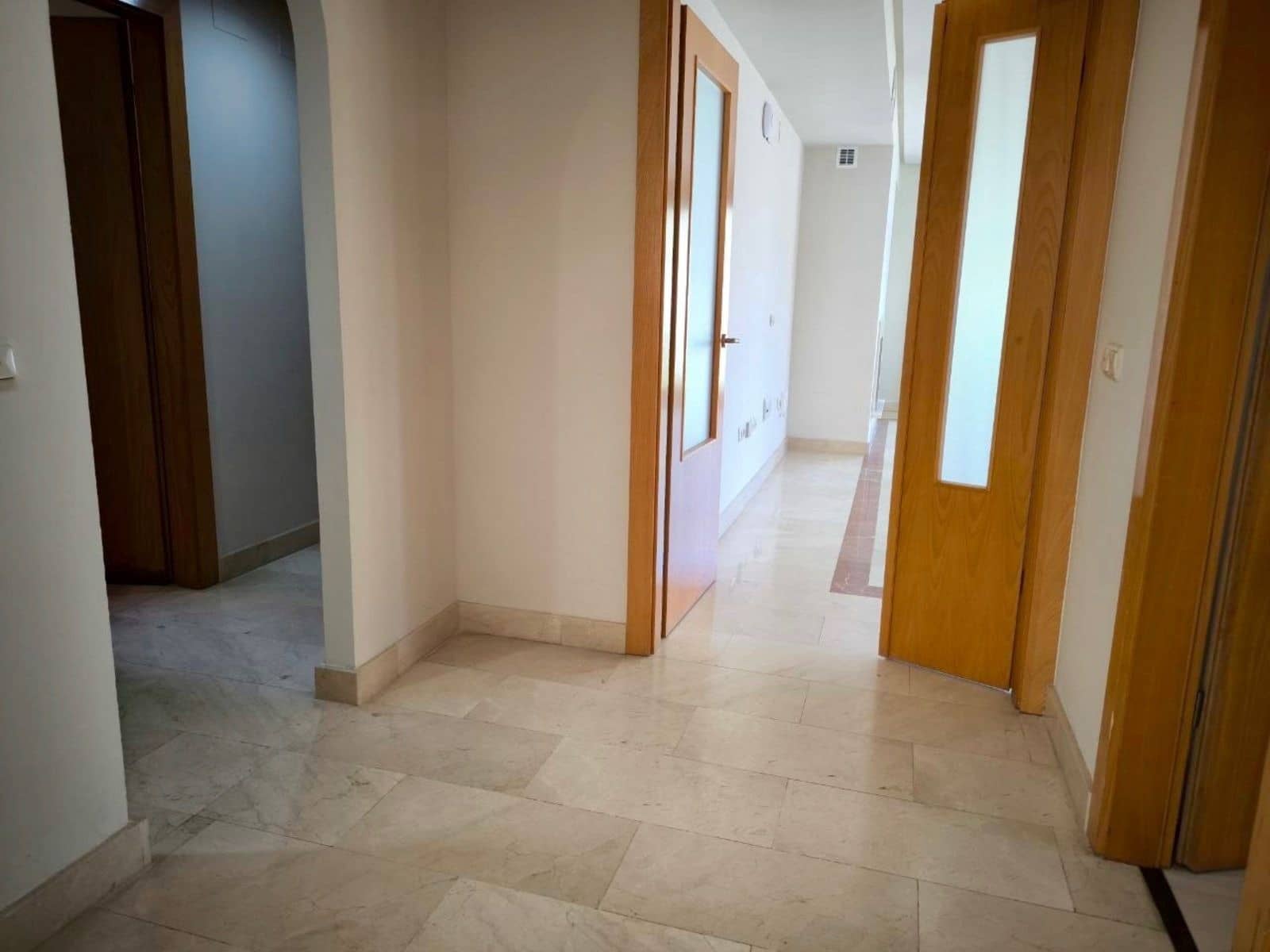 2 slaapkamer Penthouse te koop in Puerto Banus - € 719.000 (Ref: 9878305)