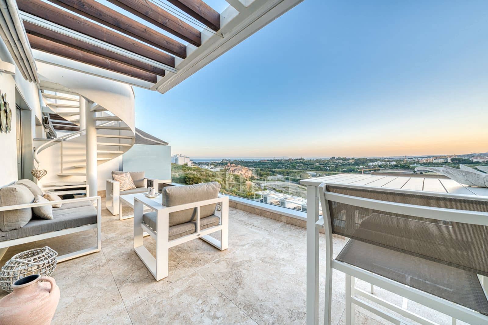 2 sypialnia Penthouse na sprzedaż w Cancelada - 595 000 € (Ref: 9878306)