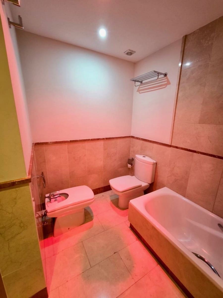 3 slaapkamer Penthouse te koop in Puerto Banus - € 1.990.000 (Ref: 9878307)