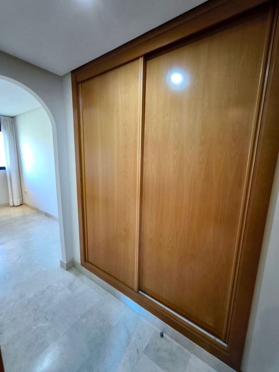 3 slaapkamer Penthouse te koop in Puerto Banus - € 1.990.000 (Ref: 9878307)