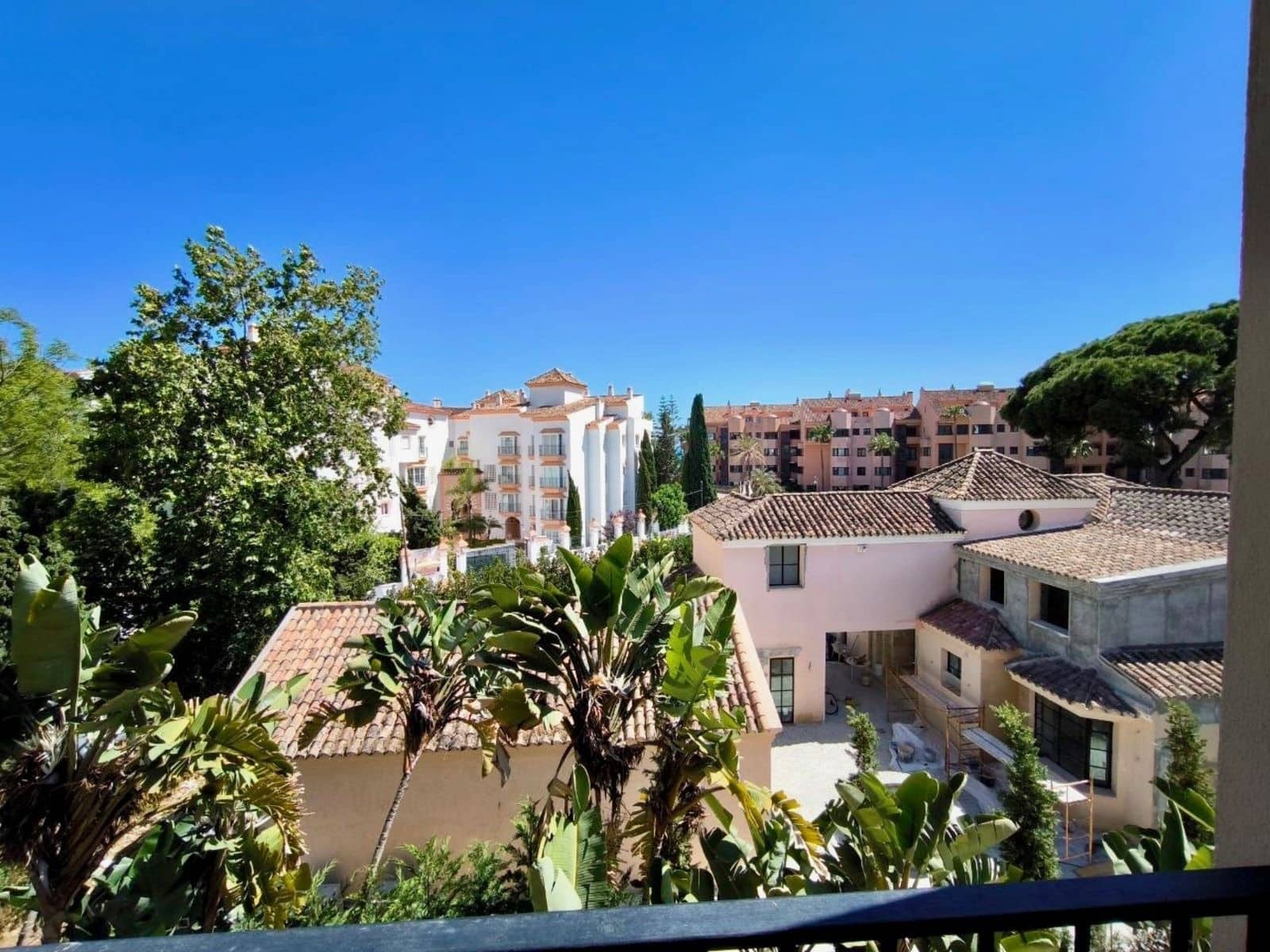 3 slaapkamer Penthouse te koop in Puerto Banus - € 1.990.000 (Ref: 9878307)