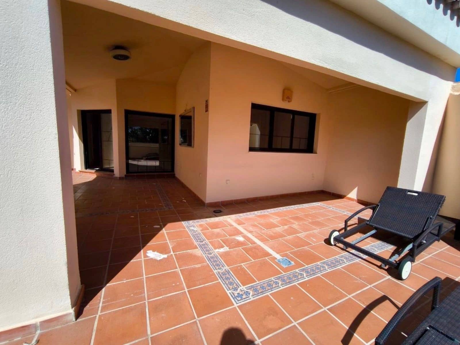 3 slaapkamer Penthouse te koop in Puerto Banus - € 1.990.000 (Ref: 9878307)