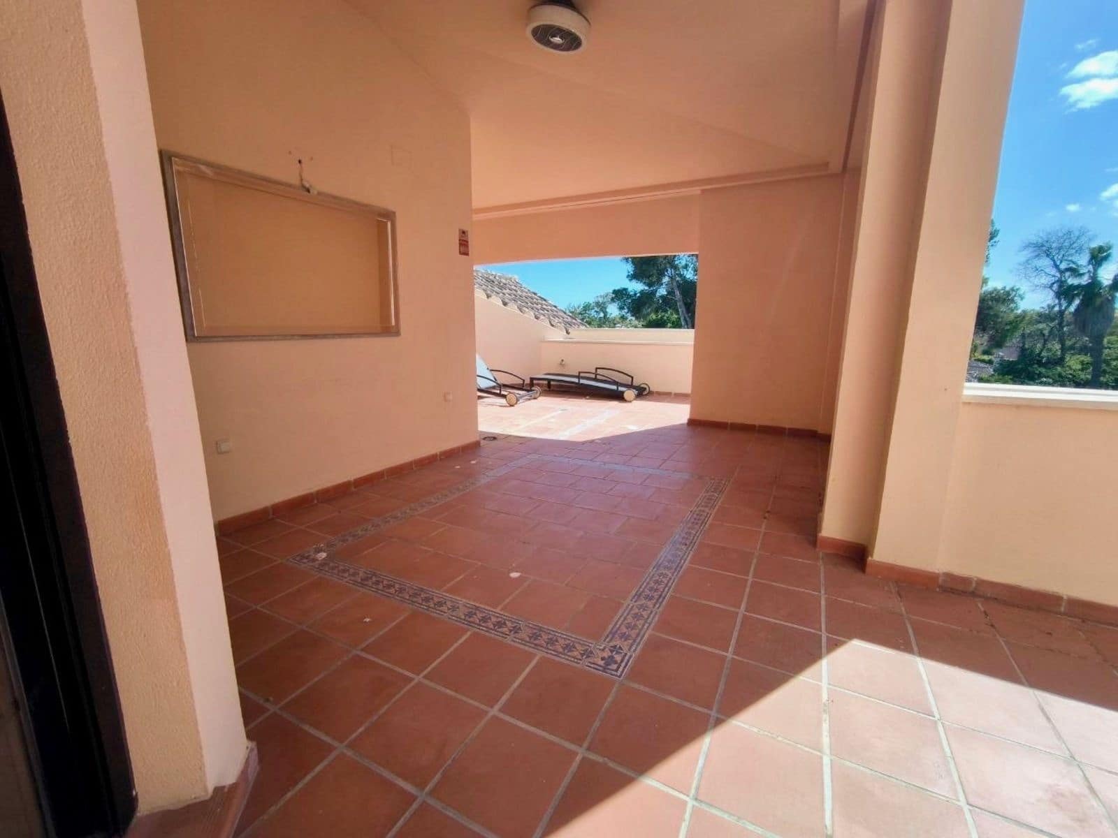 3 slaapkamer Penthouse te koop in Puerto Banus - € 1.990.000 (Ref: 9878307)