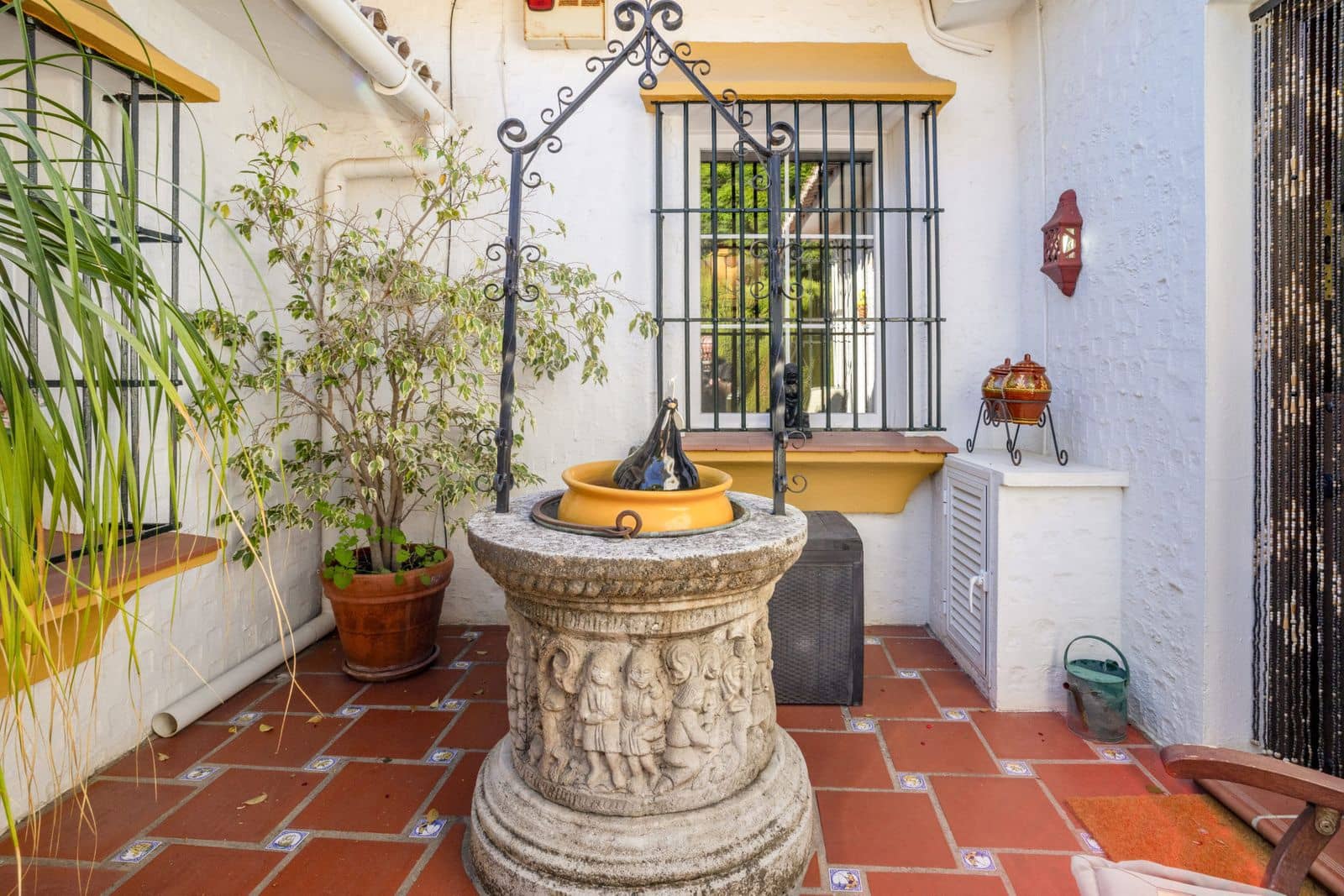 4 slaapkamer Villa te koop in Guadalmina - € 1.595.000 (Ref: 9878309)