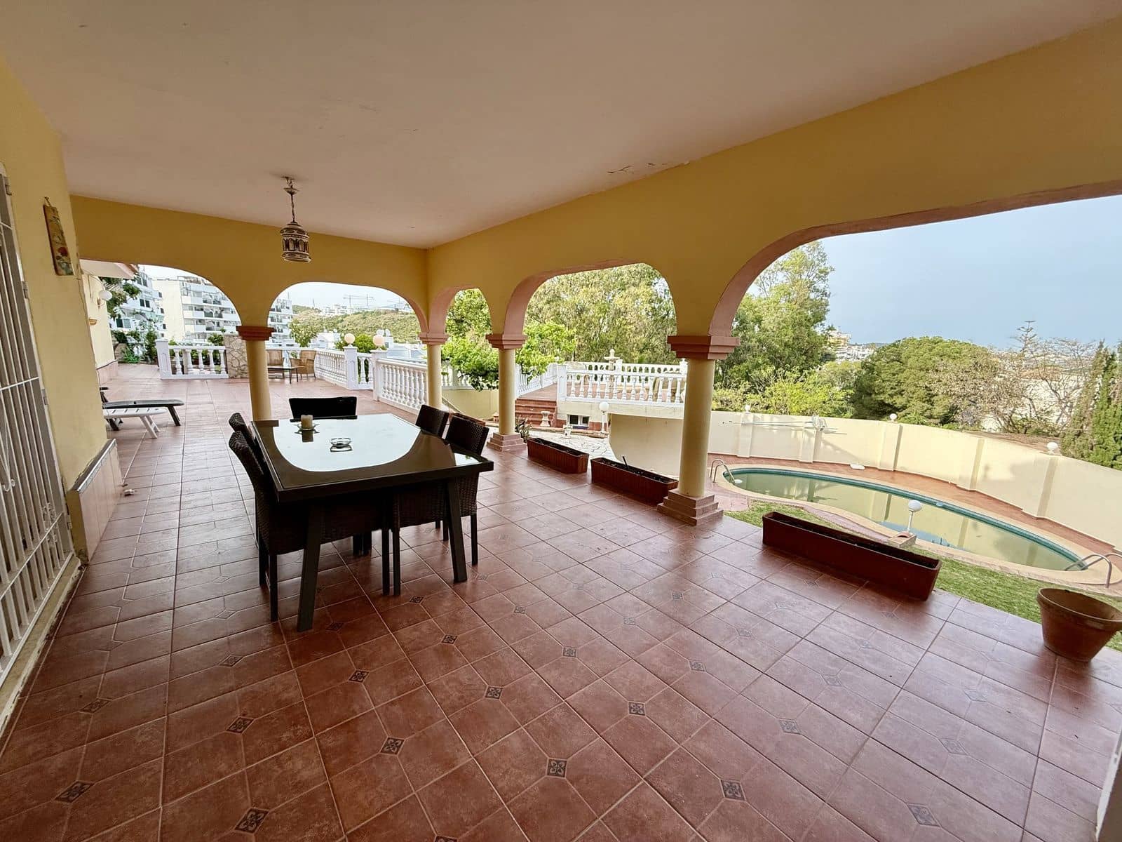 6 quarto Moradia para venda em Calahonda - 1 790 000 € (Ref: 9878314)