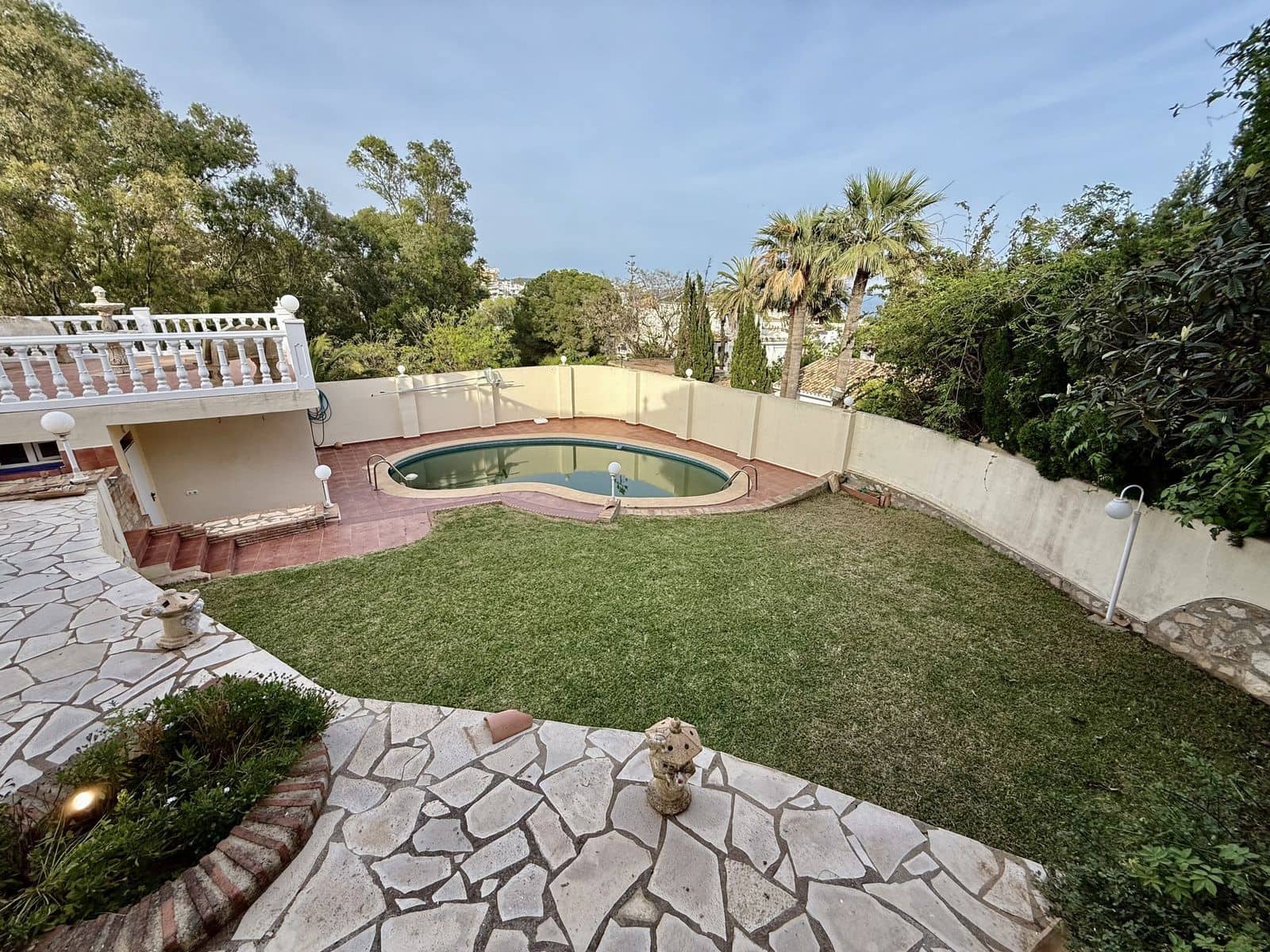 6 quarto Moradia para venda em Calahonda - 1 790 000 € (Ref: 9878314)