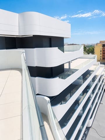 3 soveværelse Penthouse til salg i Estepona - € 850.000 (Ref: 9878325)