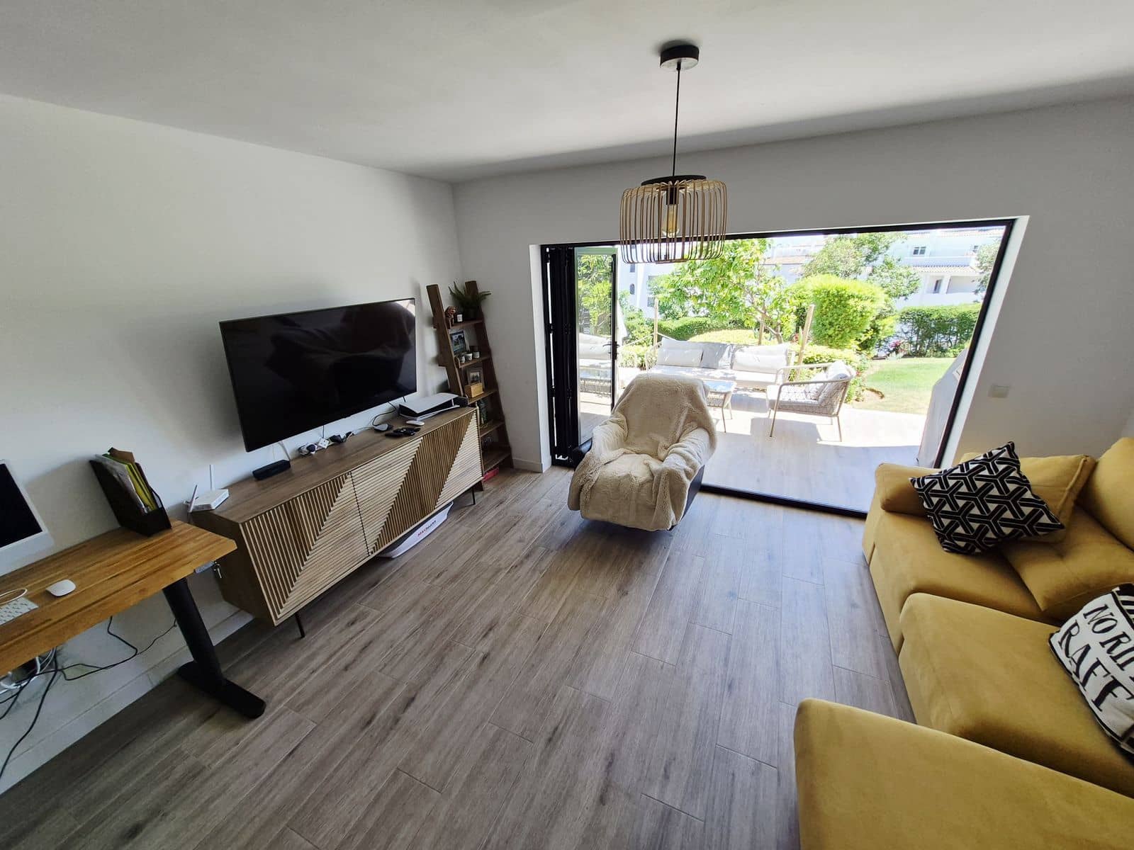 2 sypialnia Dom na sprzedaż w Calahonda - 450 000 € (Ref: 9878339)