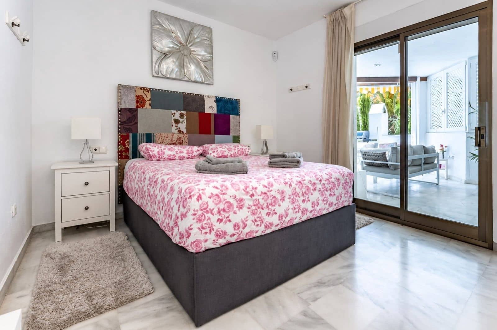 4 bedroom Apartment for sale in Elviria - € 899,000 (Ref: 9878340)