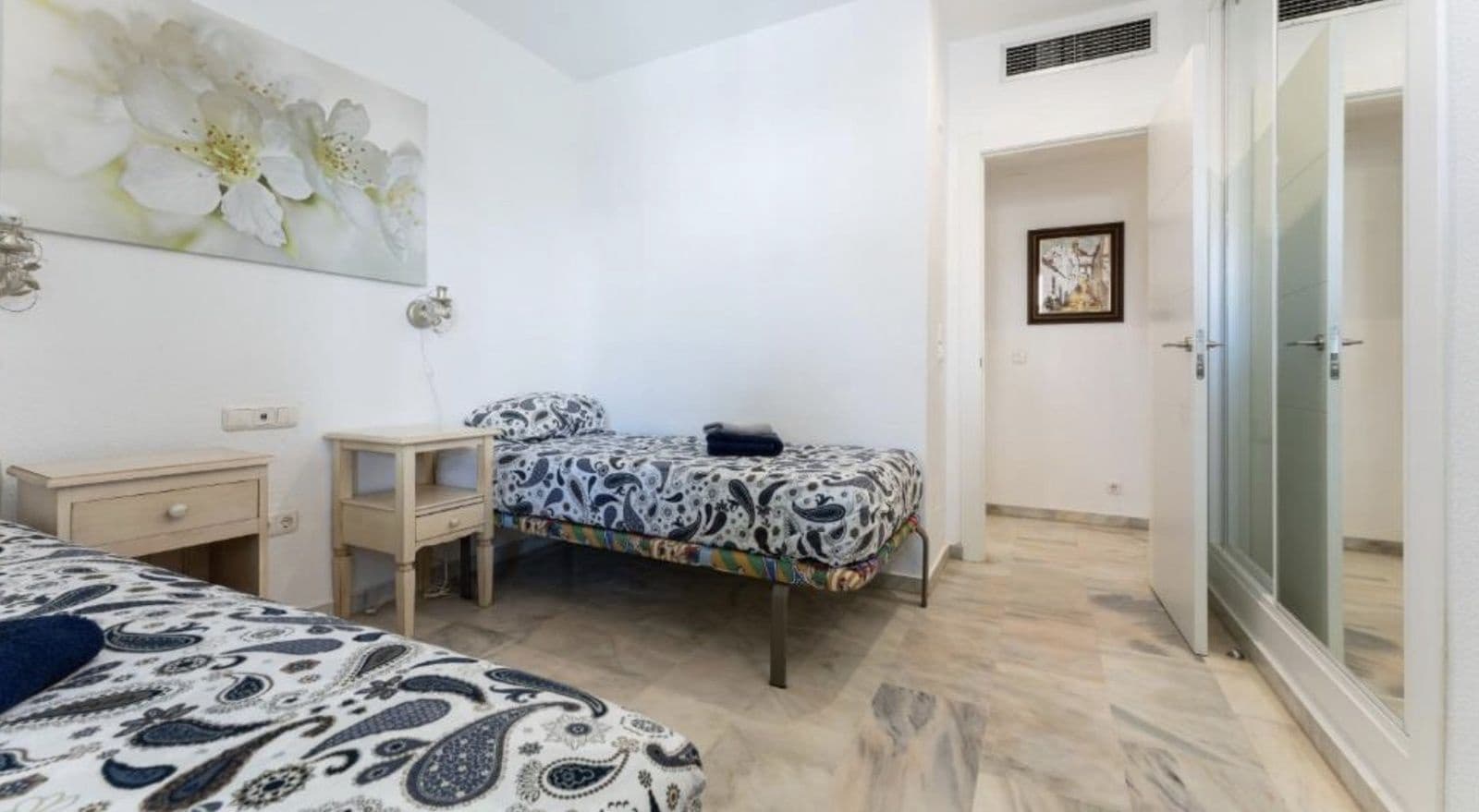 4 bedroom Apartment for sale in Elviria - € 899,000 (Ref: 9878340)