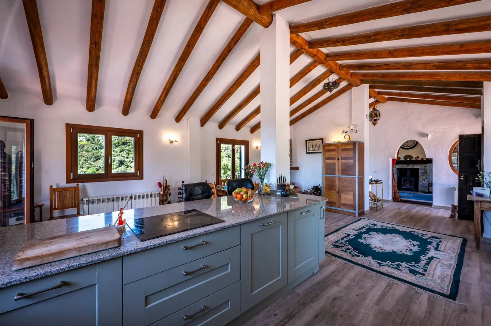 Chalet de 4 habitaciones en Casares en venta - 1.250.000 € (Ref: 9878343)