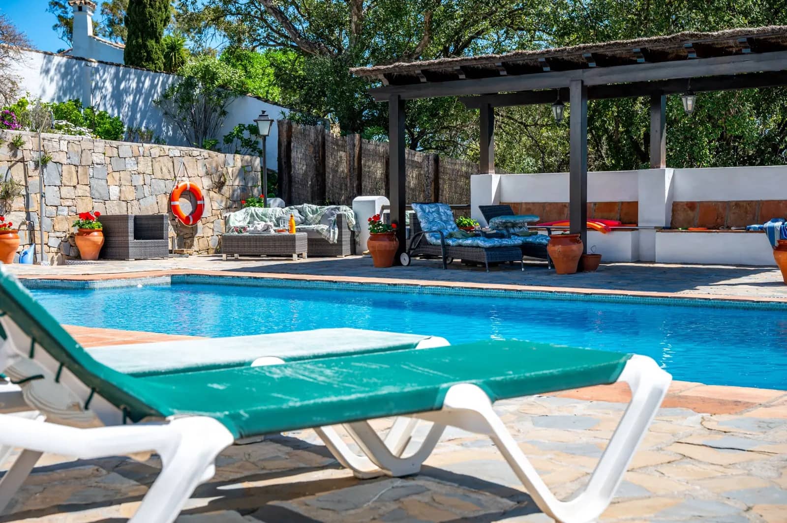 Chalet de 4 habitaciones en Casares en venta - 1.250.000 € (Ref: 9878343)