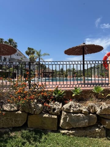 3 bedroom Apartment for sale in Manilva - € 380,000 (Ref: 9878346)